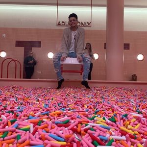 Meet your Posher, Edwin